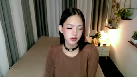 Christine  JorgensenChristmas wish breasts implants  online show from 02/18/26, 03:35