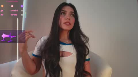   online show from 04/20/26, 08:10