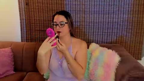 Ariana Cruz online show from 05/11/26, 12:44