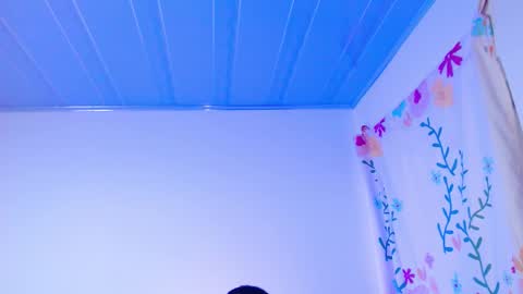 ariana_esteban07 online show from 02/02/26, 12:04