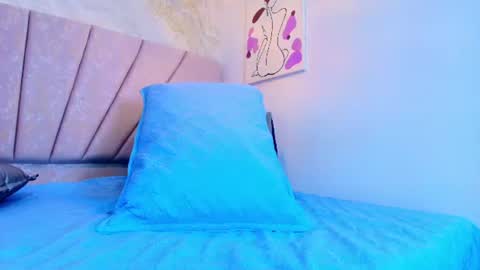 Snapshot of ariana_florez chatting on 07/30/26, 07:02 Sofia online show from 07/30/26, 07:02