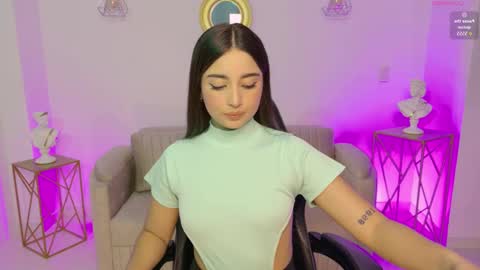 Snapshot of ariana_monroe01 chatting on 11/07/25, 03:17 Ariana online show from 11/07/25, 03:17