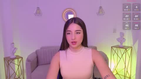 Snapshot of ariana_monroe01 chatting on 11/16/25, 03:06 Ariana online show from 11/16/25, 03:06