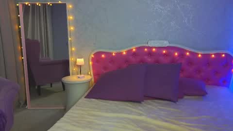 Ariana online show from 02/23/25, 11:04