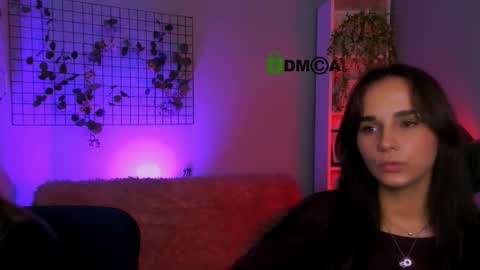 ariana_ross7 online show from 09/25/25, 09:13