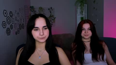 ariana_ross7 online show from 04/21/26, 09:48