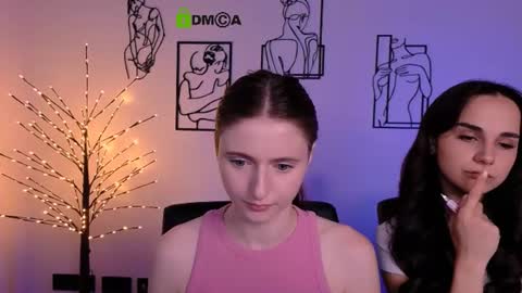Snapshot of ariana_ross7 chatting on 07/19/26, 01:59 ariana_ross7 online show from 07/19/26, 01:59