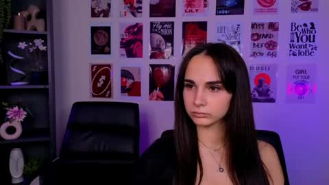 Snapshot of ariana_ross7 chatting on 07/22/26, 09:12 ariana_ross7 online show from 07/22/26, 09:12