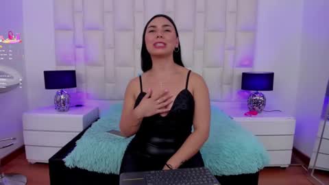 Snapshot of ariana_rouse_ chatting on 03/06/25, 08:05 ariana online show from 03/06/25, 08:05