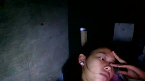 Snapshot of ariana_sweet25 chatting on 05/15/26, 04:47 ariana_sweet25 online show from 05/15/26, 04:47