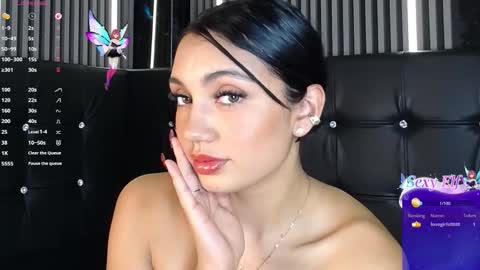 Snapshot of ariana_toro chatting on 02/13/26, 02:13 ariana_toro online show from 02/13/26, 02:13