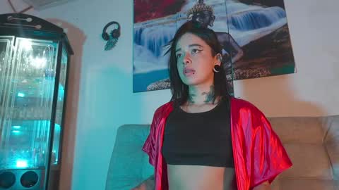 ariana_whitee online show from 04/24/26, 04:48