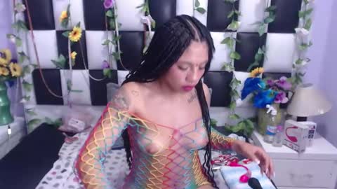 Snapshot of arianaa_tompsoon chatting on 12/21/24, 03:47 arianaa tompsoon online show from 12/21/24, 03:47