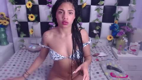 Snapshot of arianaa_tompsoon chatting on 01/03/25, 06:01 arianaa tompsoon online show from 01/03/25, 06:01