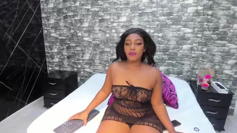 Ariana online show from 01/31/25, 12:07