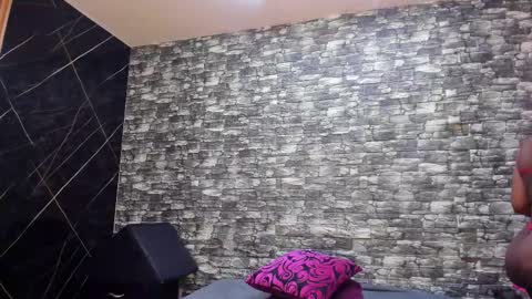 Ariana online show from 10/04/25, 11:52