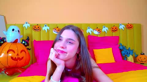 Ariana online show from 10/24/25, 06:32