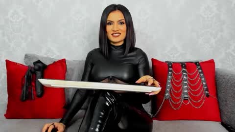 Arianaawild online show from 12/01/25, 06:35