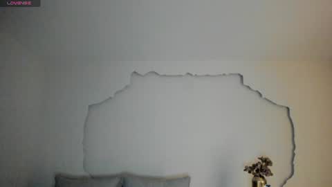 Ariana Dumont online show from 06/18/26, 11:25