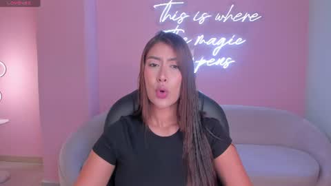 Ariana Dumont online show from 07/02/26, 11:16