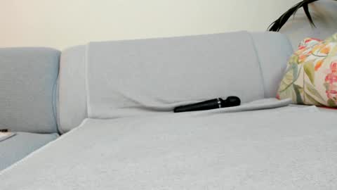 Ariana  Steven online show from 01/15/25, 12:09