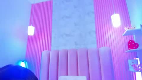 Snapshot of arianarougee chatting on 07/17/26, 04:08 ArianaRougee online show from 07/17/26, 04:08