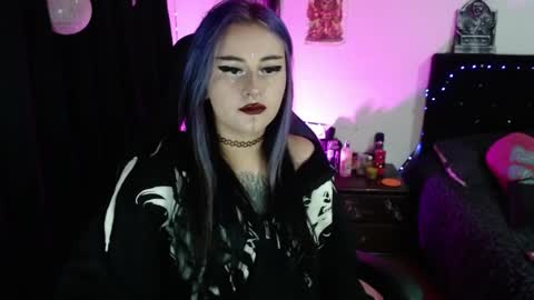 Snapshot of arianauwu666 chatting on 05/20/26, 11:44 help me 100 hands up my OF is Free online show from 05/20/26, 11:44