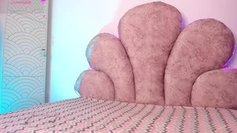 Arianna online show from 09/19/25, 08:20