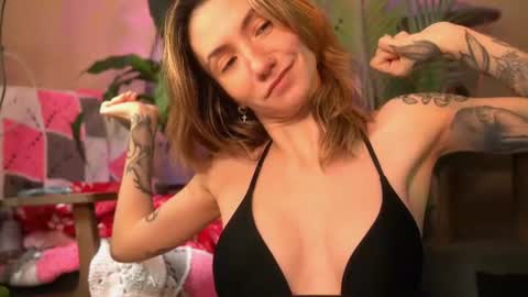 Olivka online show from 06/19/26, 09:57