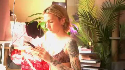 Olivka online show from 07/16/26, 12:11
