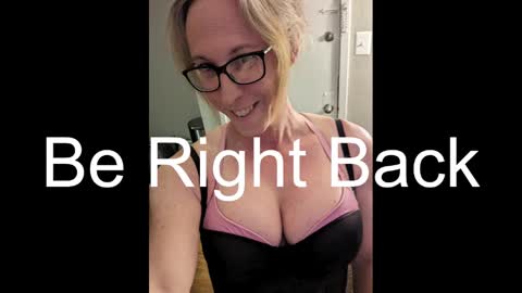 Snapshot of arianna_sinz chatting on 09/10/25, 11:54 Arianna Sinz online show from 09/10/25, 11:54