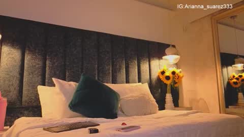 Arianna online show from 10/22/25, 07:46