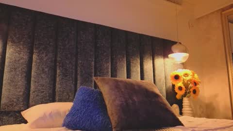 Arianna online show from 03/18/26, 07:39