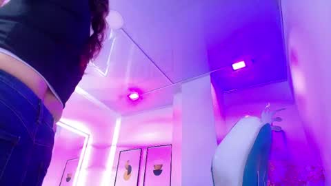 Snapshot of arianna_sweeet chatting on 05/08/26, 03:34 arianna_sweeet online show from 05/08/26, 03:34