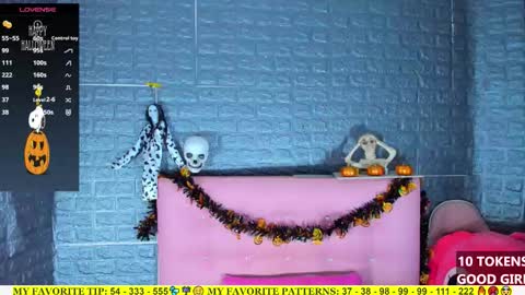Arianna online show from 10/22/25, 07:02