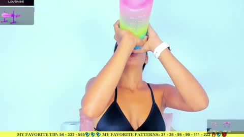 Arianna online show from 04/21/26, 01:42