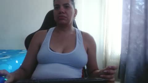 ariannaloovel online show from 10/09/25, 05:11