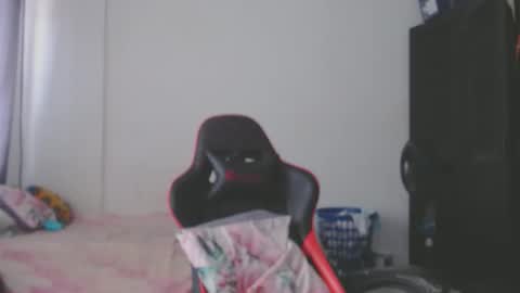 Snapshot of ariannaloovel chatting on 02/17/26, 06:03 ariannaloovel online show from 02/17/26, 06:03