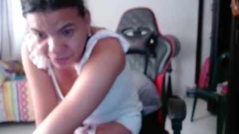 ariannaloovel online show from 05/20/26, 03:51