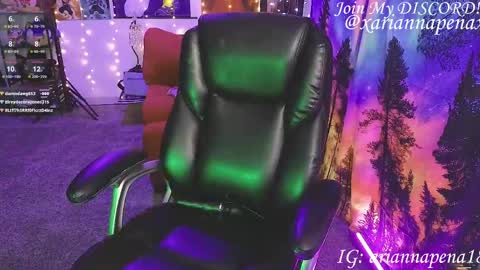 Arianna Pea online show from 04/12/26, 01:10