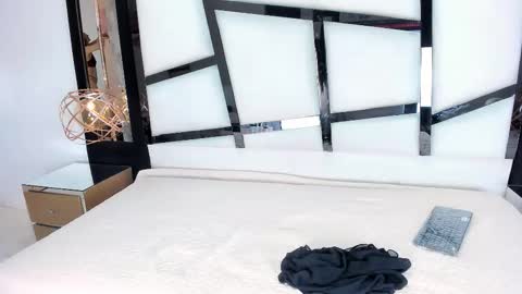 ariannarussell1 online show from 01/19/26, 02:10