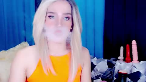 Snapshot of arianne_xoxo777 chatting on 02/17/26, 08:22 ARIANNE CUMS online show from 02/17/26, 08:22