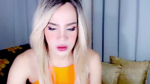 Snapshot of arianne_xoxo777 chatting on 03/12/26, 08:04 ARIANNE CUMS online show from 03/12/26, 08:04