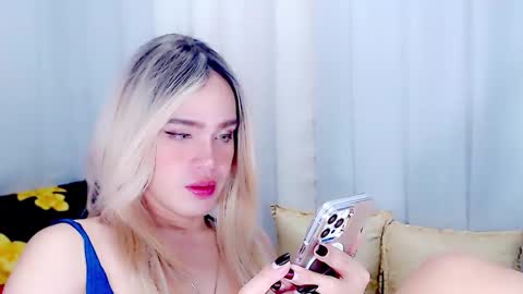 Snapshot of arianne_xoxo777 chatting on 03/13/26, 08:54 ARIANNE CUMS online show from 03/13/26, 08:54