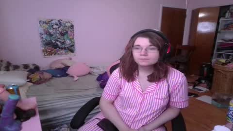 Ariathebrat online show from 05/13/26, 09:22