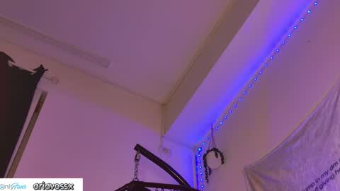 Aria online show from 04/15/26, 07:58