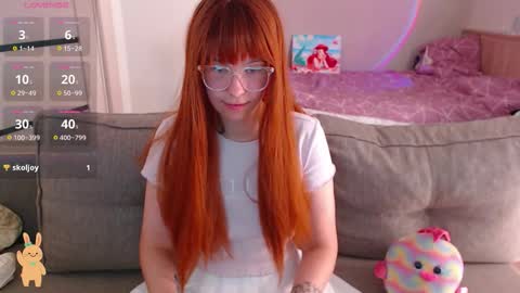 Ariel Donovan online show from 09/12/25, 01:33