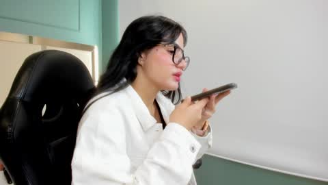 Snapshot of ariel_jonnes chatting on 01/09/25, 05:33 Ariel online show from 01/09/25, 05:33