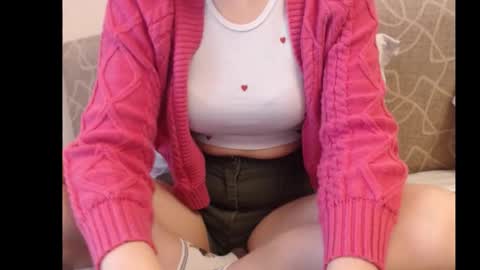 Ariella online show from 10/27/25, 09:24