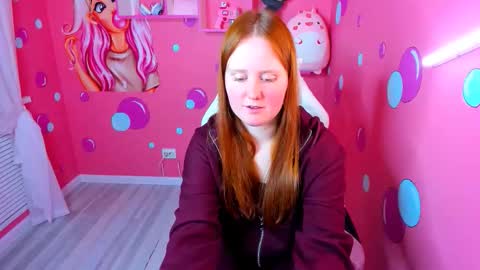 Snapshot of ariel_yumi chatting on 10/14/25, 03:35 Ariel online show from 10/14/25, 03:35